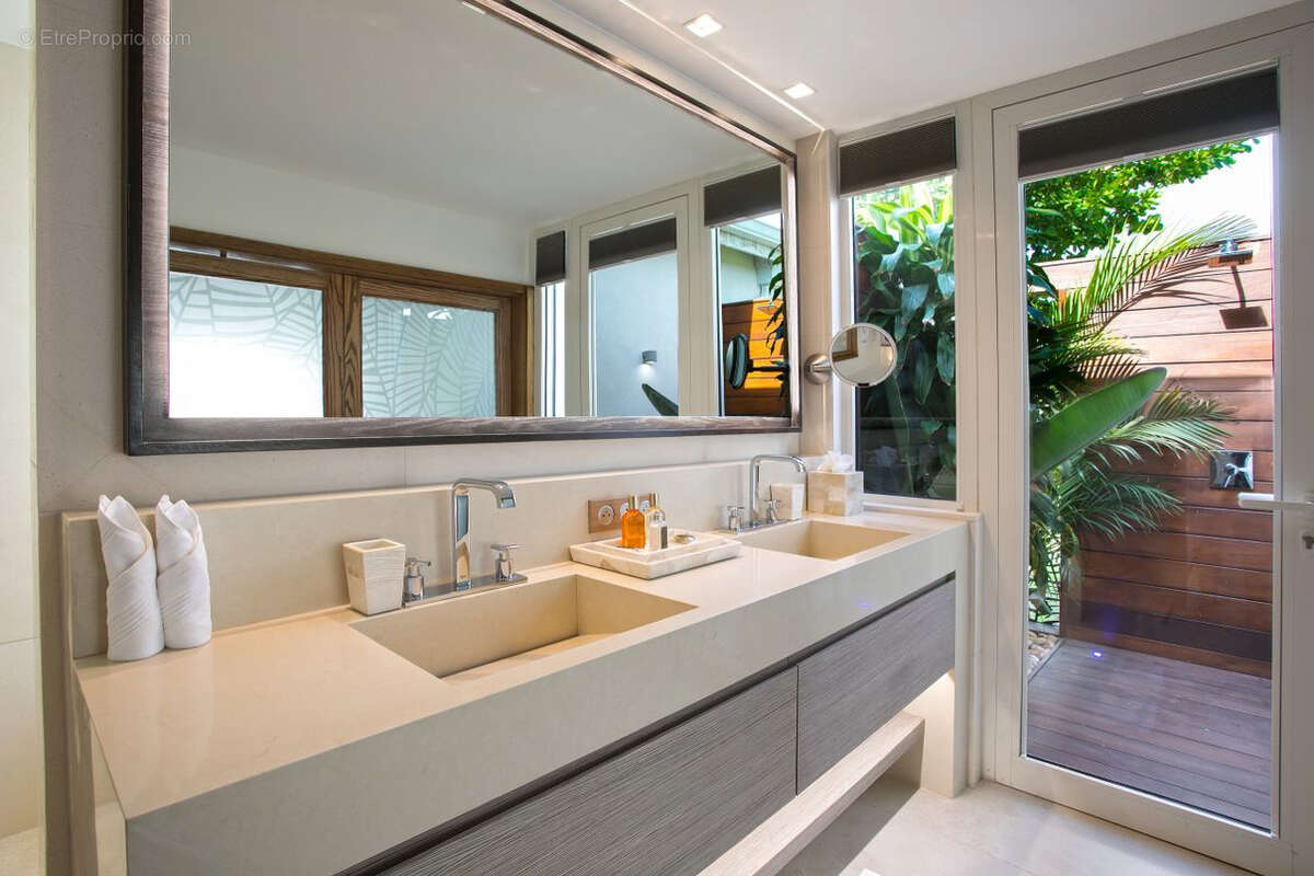 Maison à SAINT-MARTIN