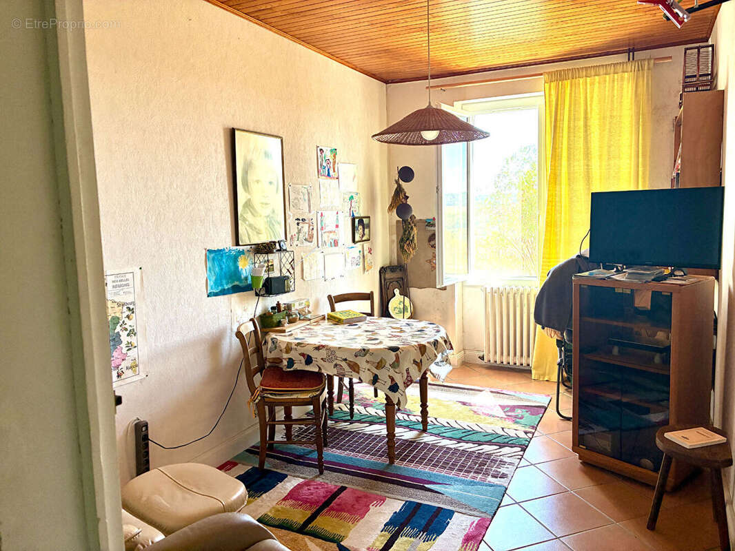 Maison à SAINTE-LIVRADE-SUR-LOT