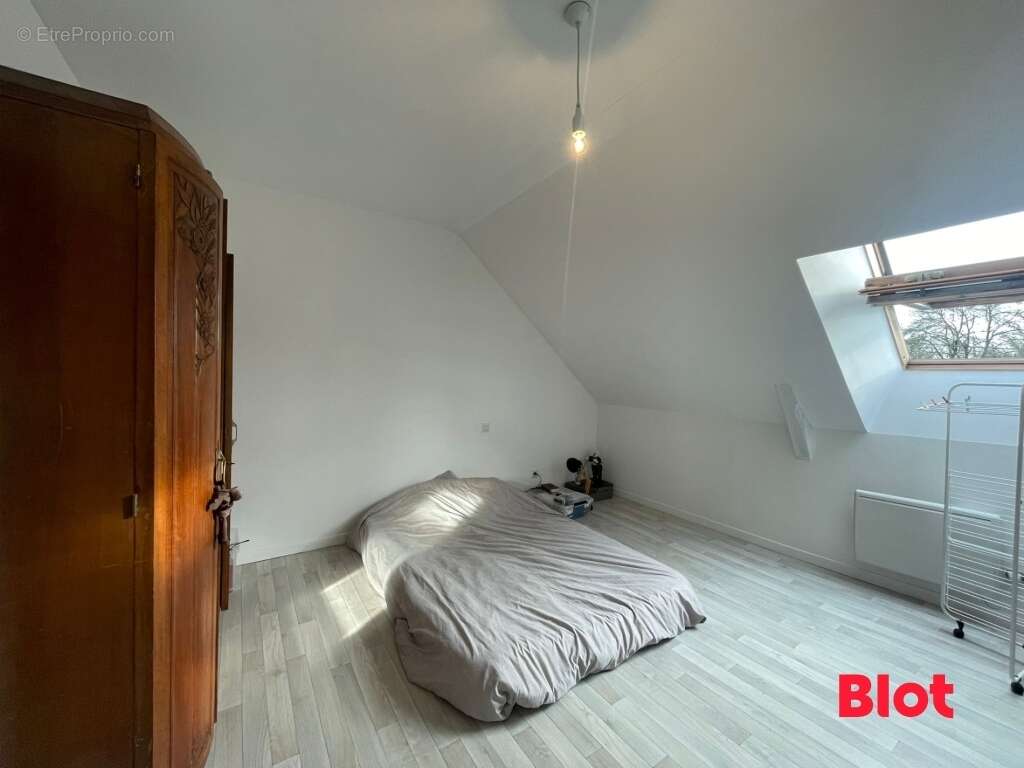 Maison à SAINT-SULPICE-DES-LANDES