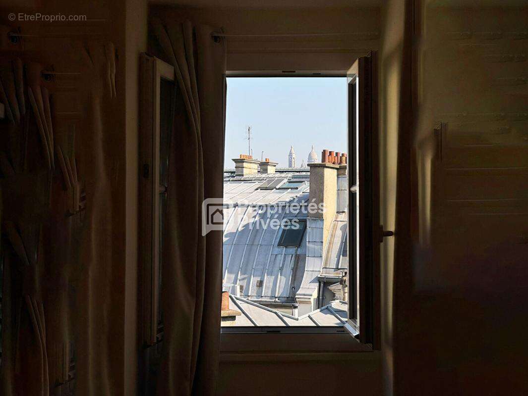 75008 Paris - Chambre -  VUE SACRÉ-COEUR - photo 15