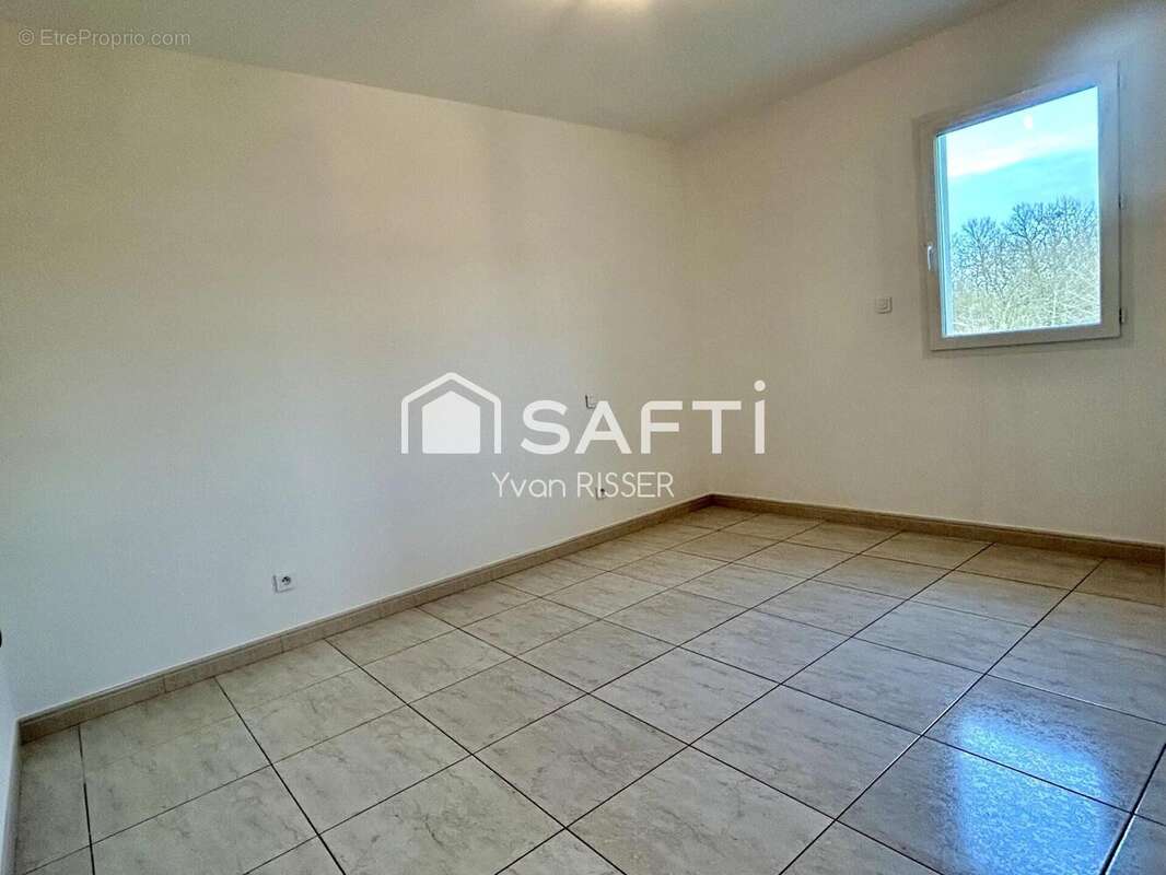 Photo 4 - Maison à MONTBETON