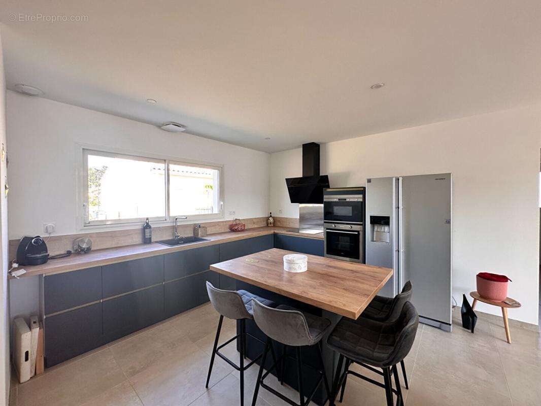 Maison 104 m² à Estillac  - photo 2