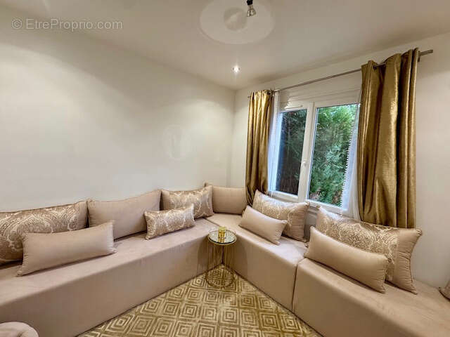 Maison à SAVIGNY-SUR-ORGE