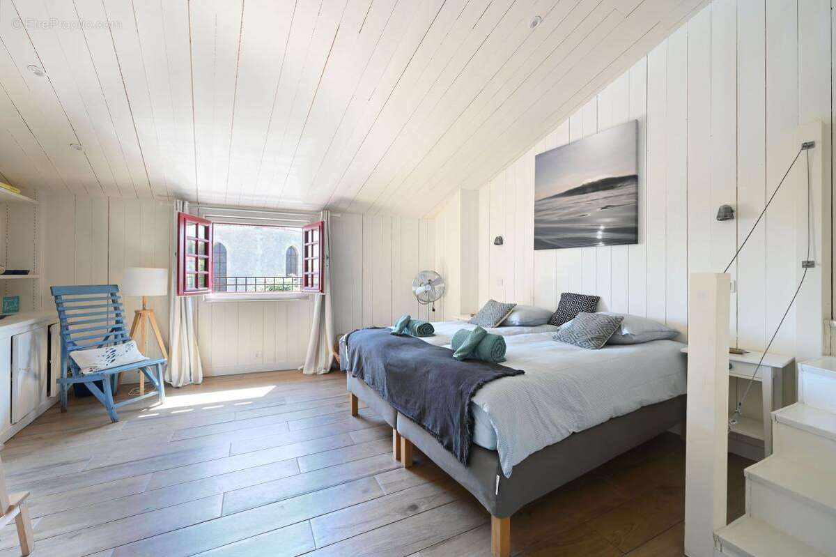 Maison à SAINT-MARTIN-DE-RE