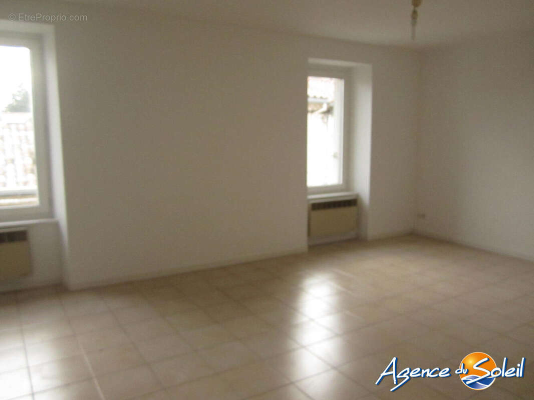 Appartement à LEZIGNAN-CORBIERES