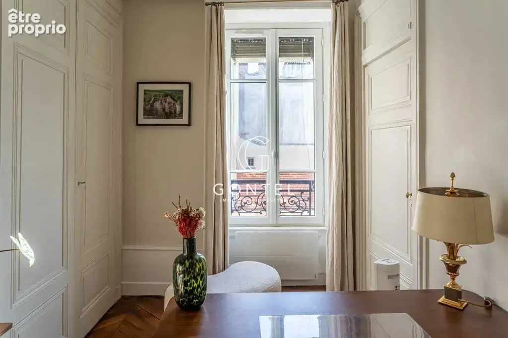 Lyon 6ᵉ – Rue Molière, Appartement rénové à deux pas de la place Maréchal Lyautey - photo 12