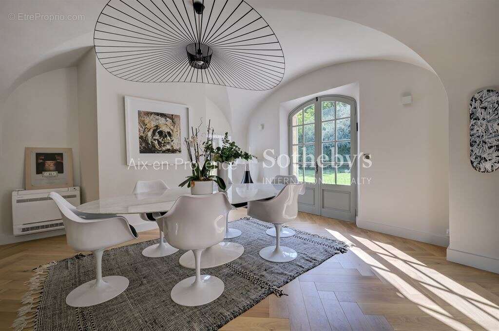 Maison à AIX-EN-PROVENCE