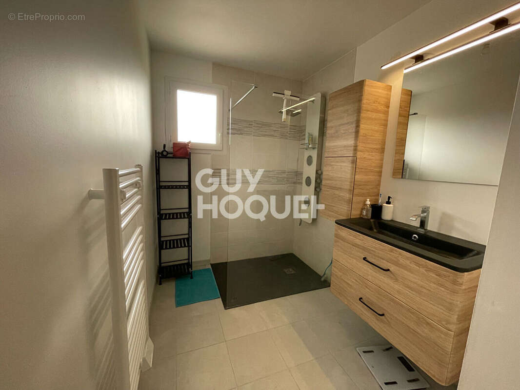 Maison à SAUGNACQ-ET-MURET