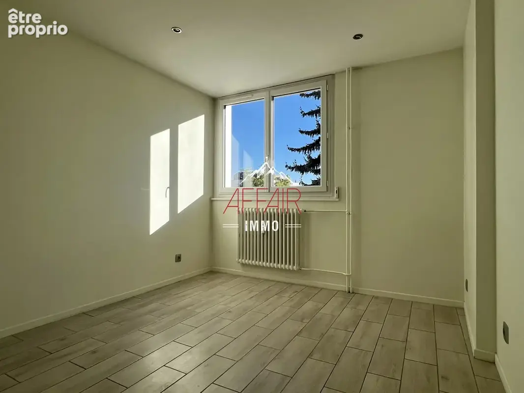 Appartement T2 rénové à Ville la Grand 74100 - photo 6