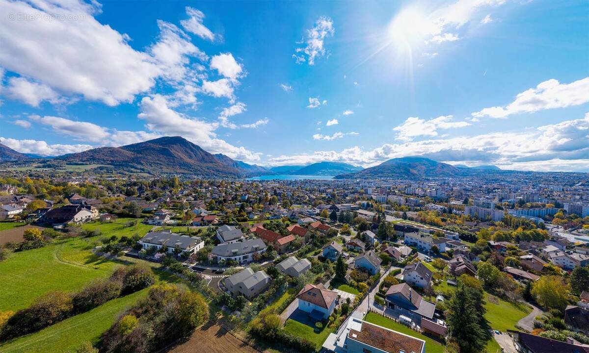 Appartement à ANNECY-LE-VIEUX