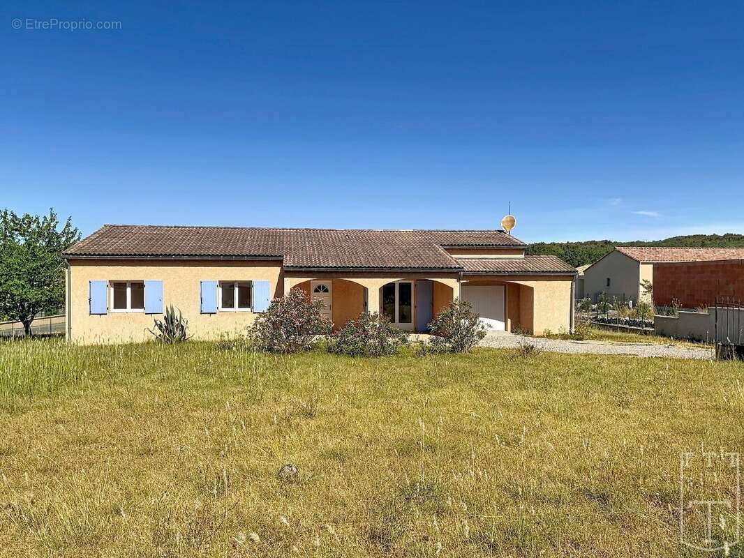 Proche centre RUOMS - Villa 3 chambres - 2 terrasses - photo 21