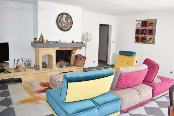 Maison à LA BREE-LES-BAINS