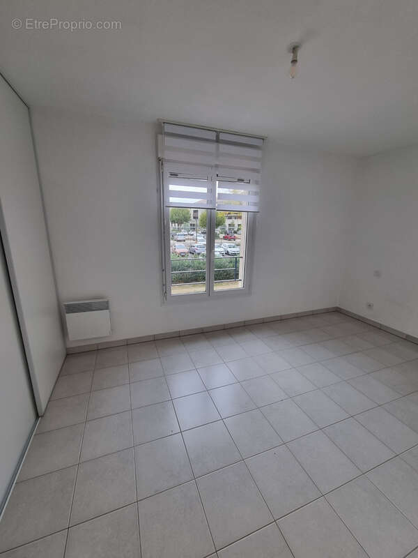 Appartement à SAINT-MARTIN-DE-CRAU