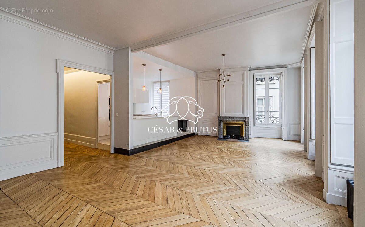 Appartement à LYON-2E