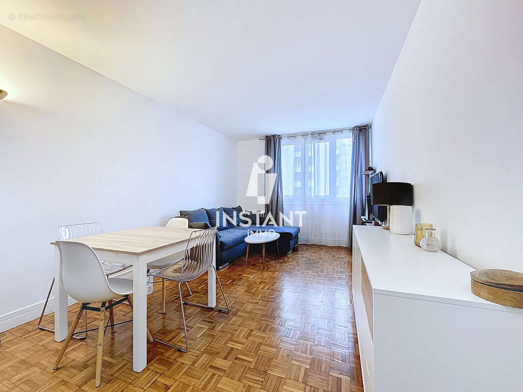 Appartement à MAISONS-ALFORT