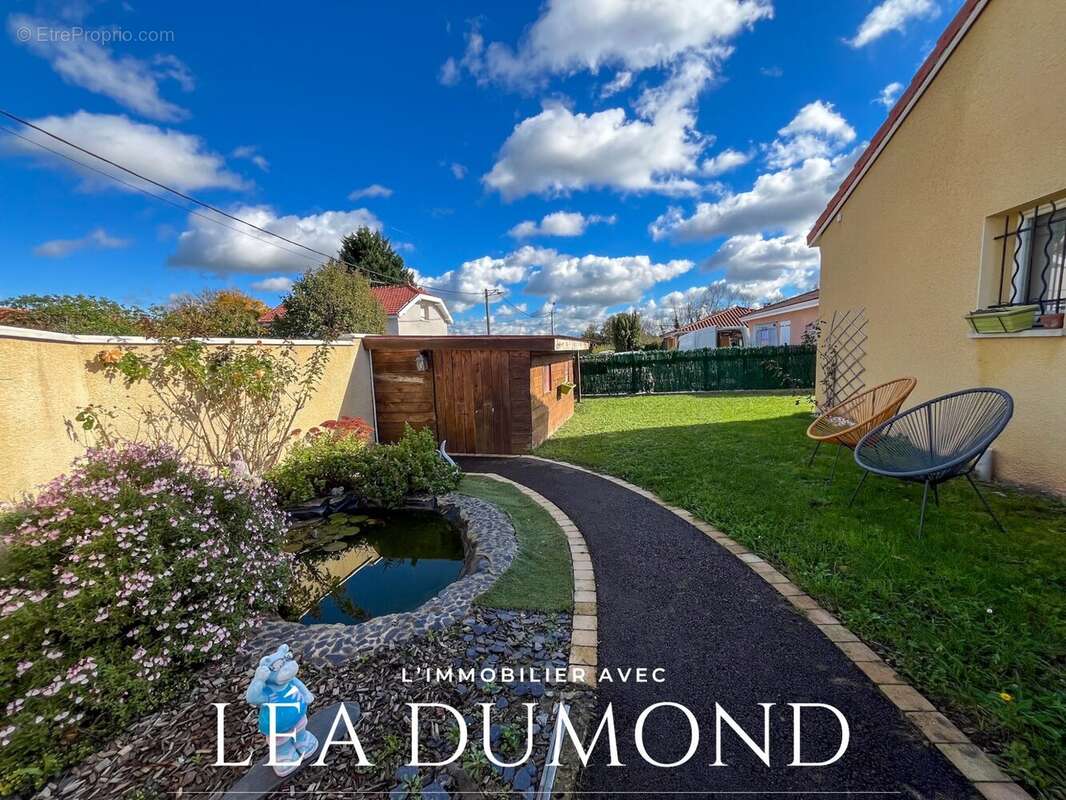 Maison à SURY-LE-COMTAL