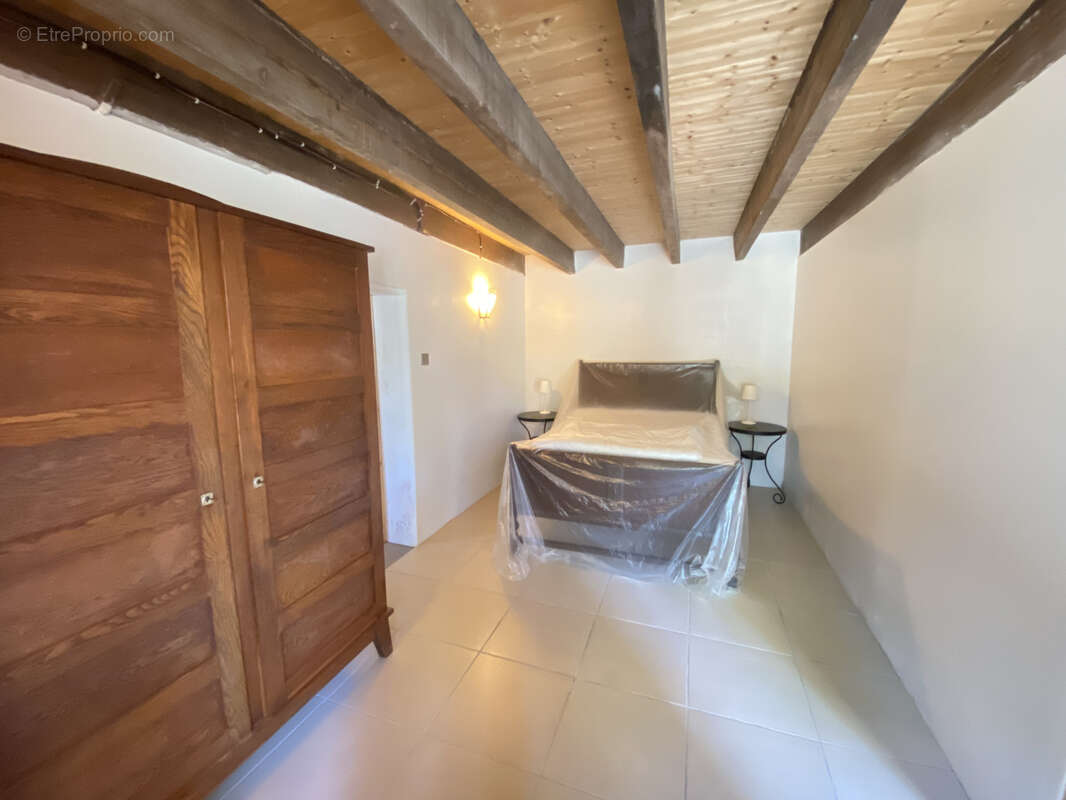 Maison à SAINTE-FLORENCE