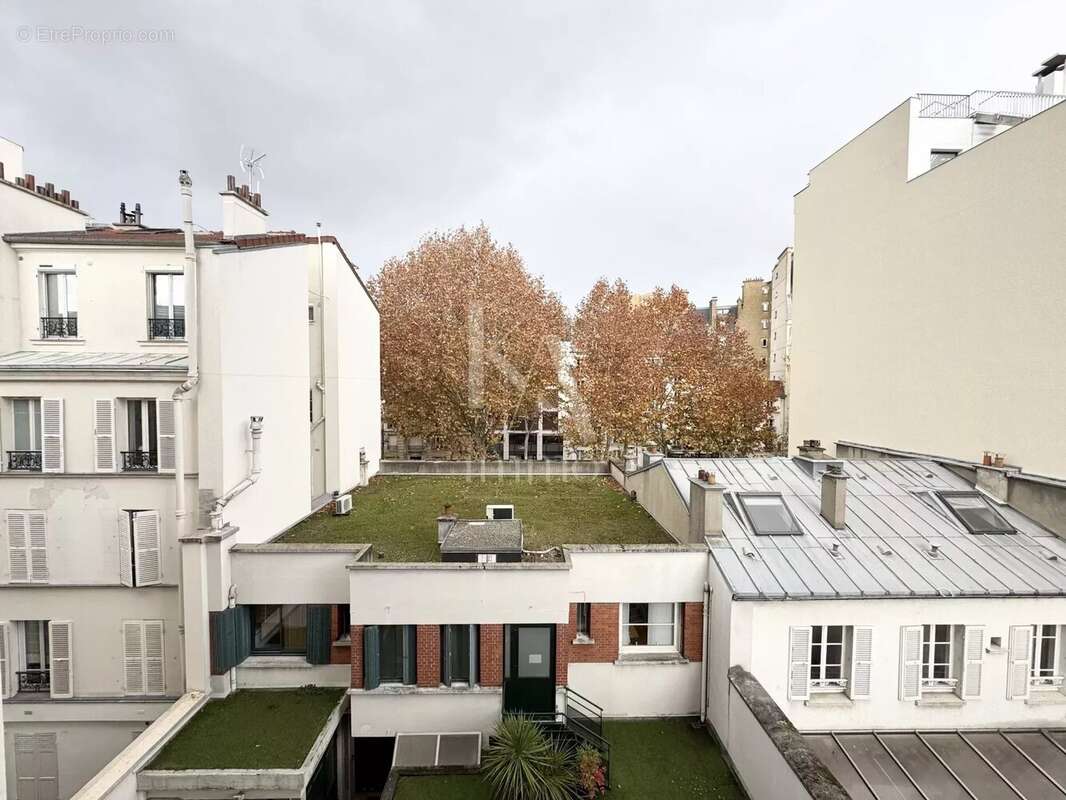 Appartement à NEUILLY-SUR-SEINE