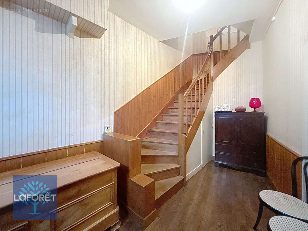 Appartement à ERNEE