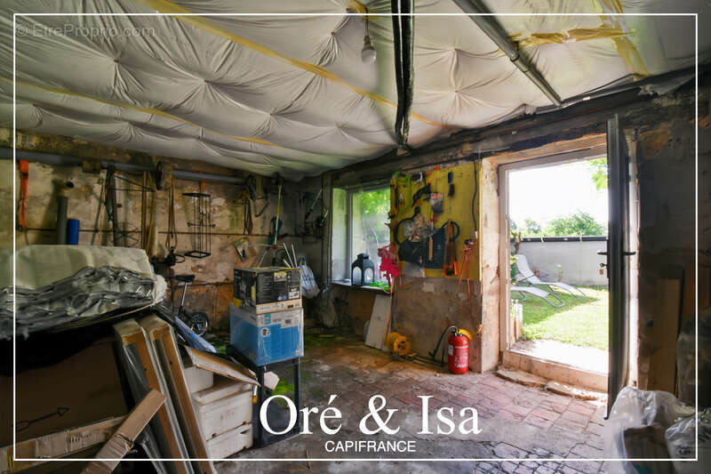 Dpt Cher (18), Loye-Sur-Arnon, Maison 112 m² – Grand terrain, dépendance de 100 m² et garage avec fosse - photo 49