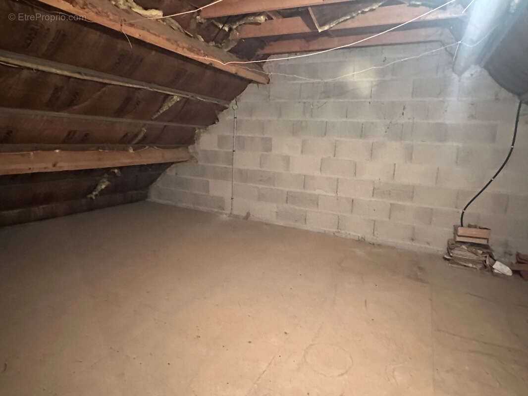 Maison à LONGUEVILLE