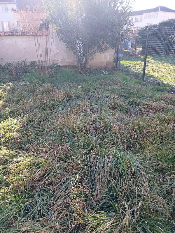 Maison à VARENNES-SUR-ALLIER