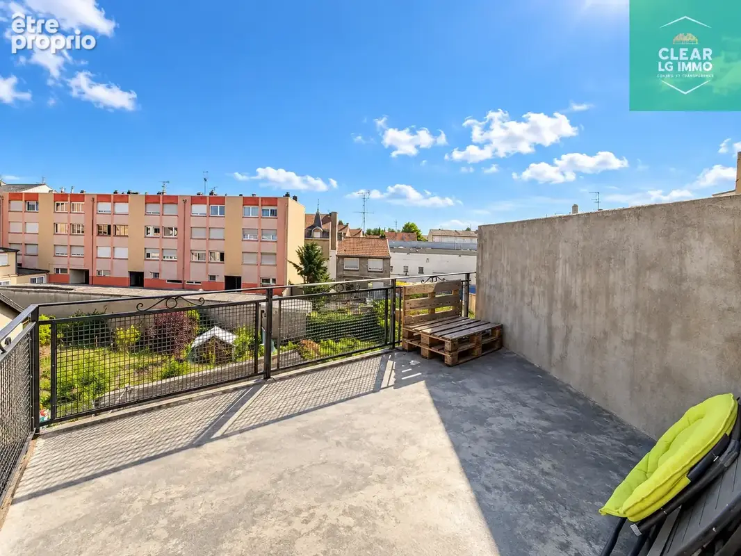 Appartement rénové 3 pièces avec terrasse et garage - photo 8