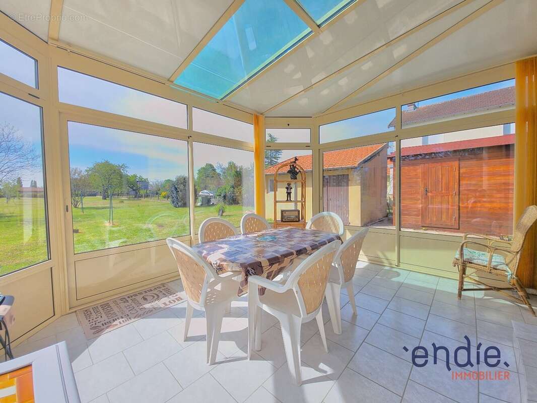 Maison à CHANTENAY-SAINT-IMBERT