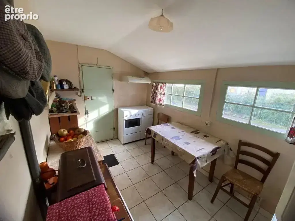 St yzan maison a rafraîchir sur 840 m2 - photo 9