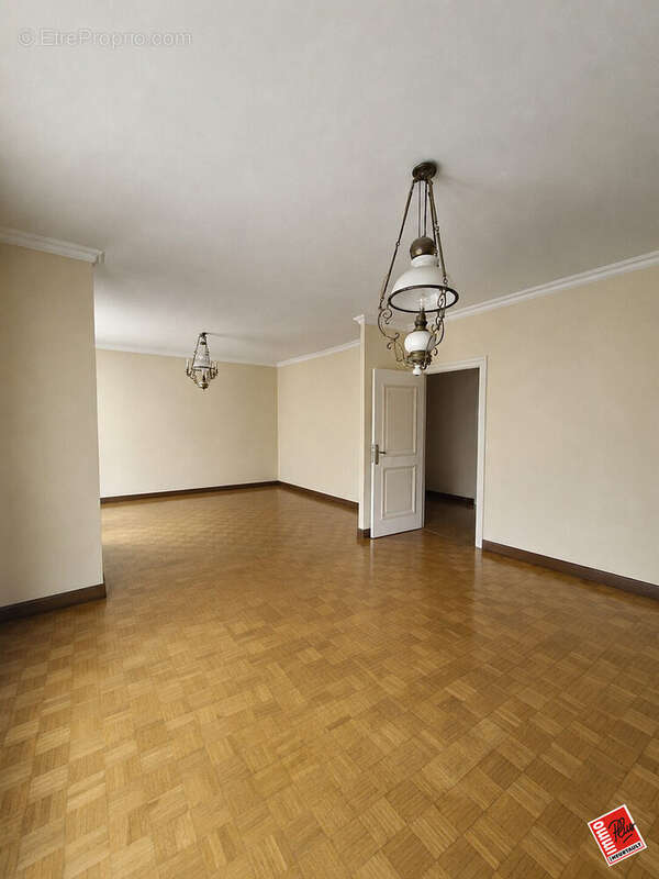Appartement 119 m² à Saint-Brieuc  - photo 4