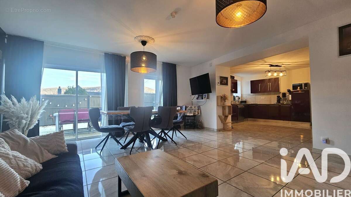 Photo 3 - Maison à NOUZONVILLE