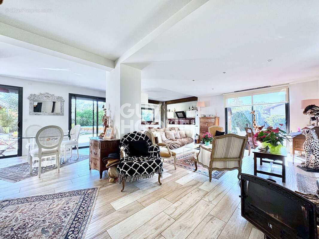 Maison à GUJAN-MESTRAS