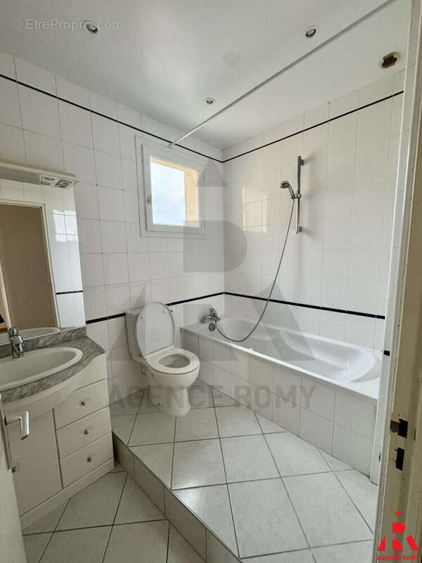 Appartement à VERSAILLES