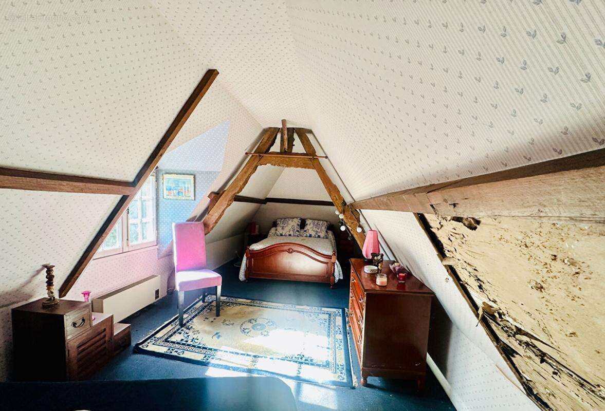 Maison à PONT-L&#039;EVEQUE