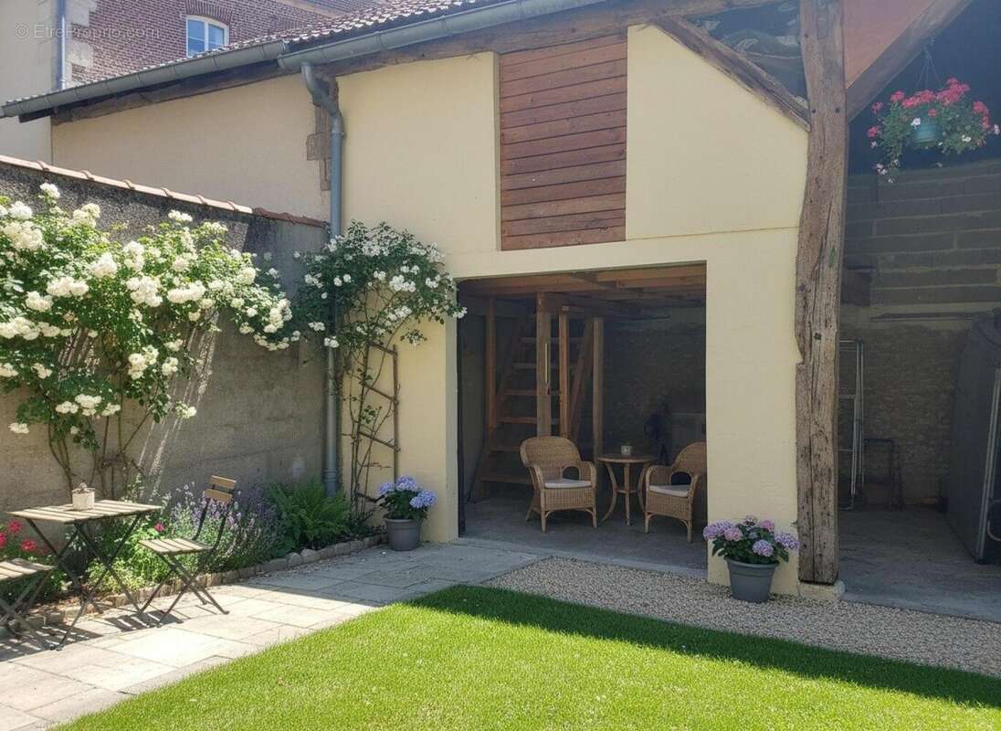 Photo 2 - Maison à NOAILLES
