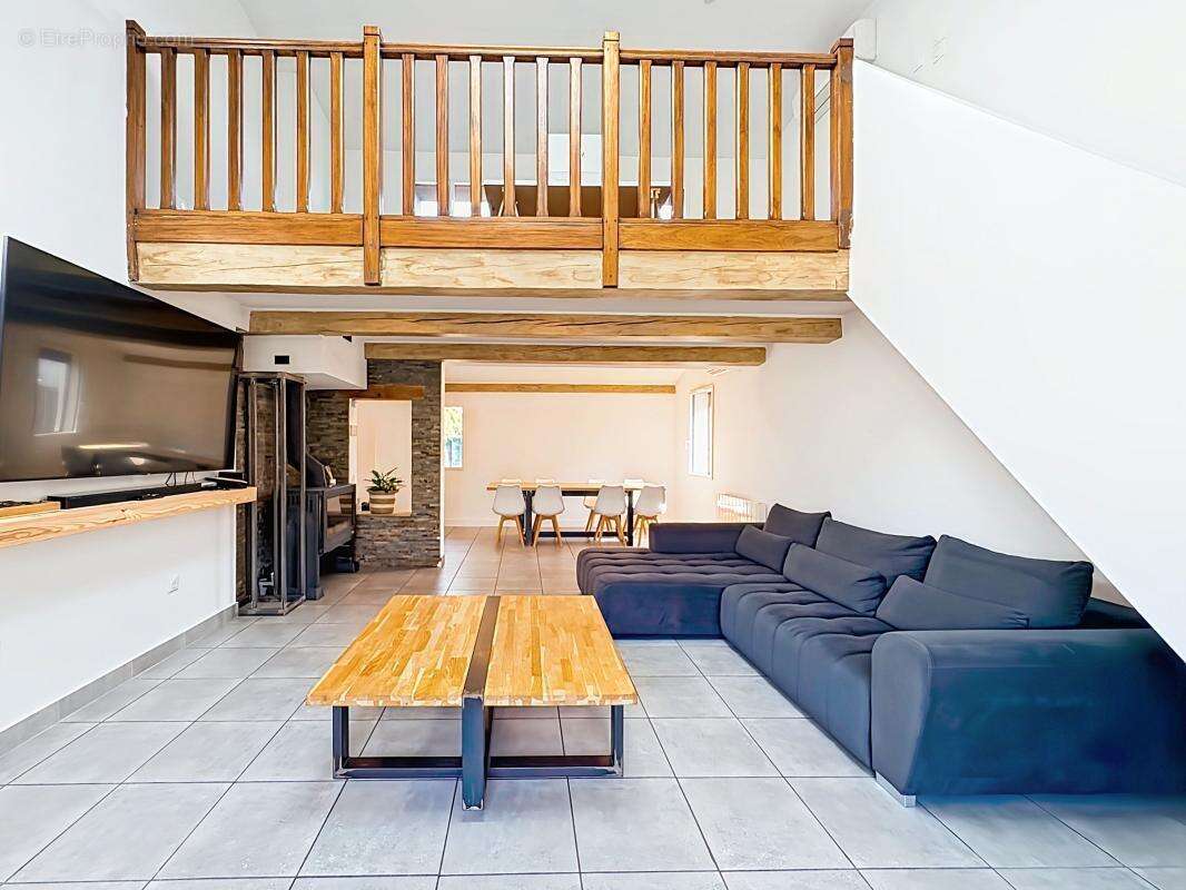 Maison rénovée de plain-pied avec piscine - 4 chambres - Livron-sur-Drôme - photo 8