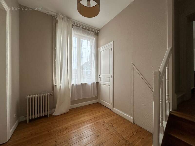 Maison à BIACHE-SAINT-VAAST