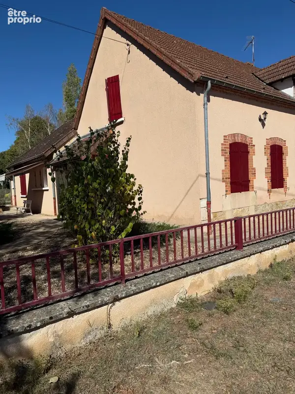 Maison de caractere - 218 m2 - Garnat sur Engièvre - photo 3