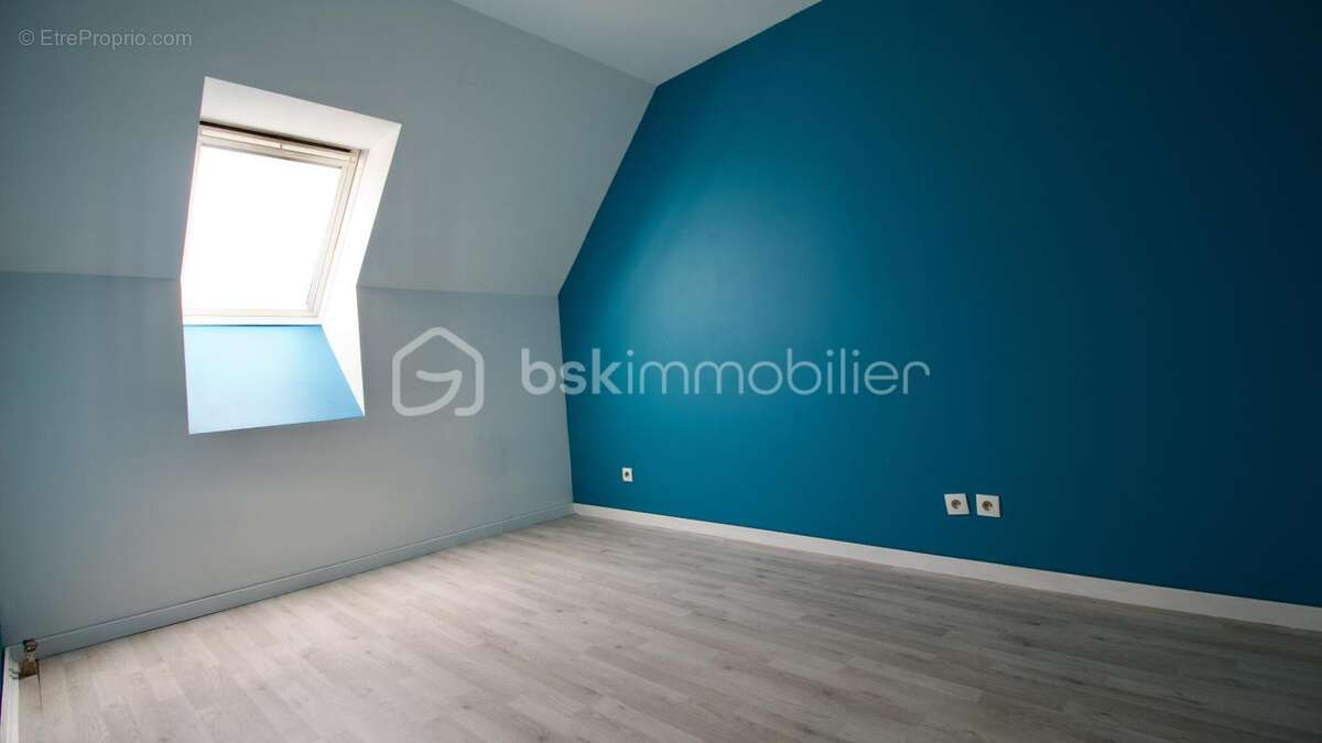 Maison à BALLAINVILLIERS