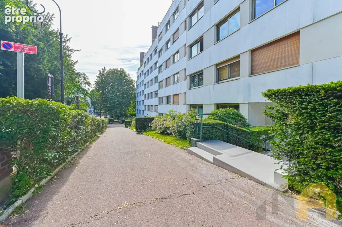 Saint cloud - balcon - photo 5