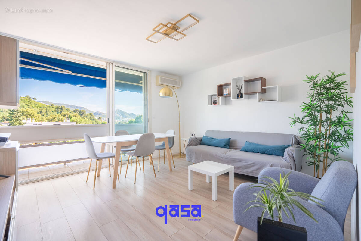 Appartement à MARSEILLE-12E