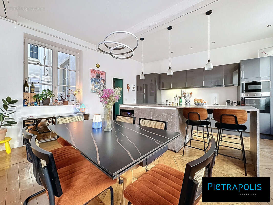 Appartement à LYON-1E