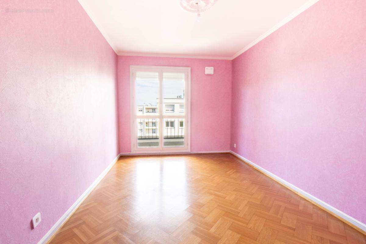 Appartement à ESSEY-LES-NANCY
