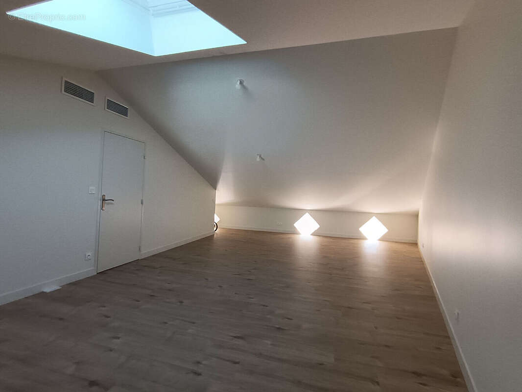 Maison Mauremont 8 pièce(s) 223 m2 - photo 6