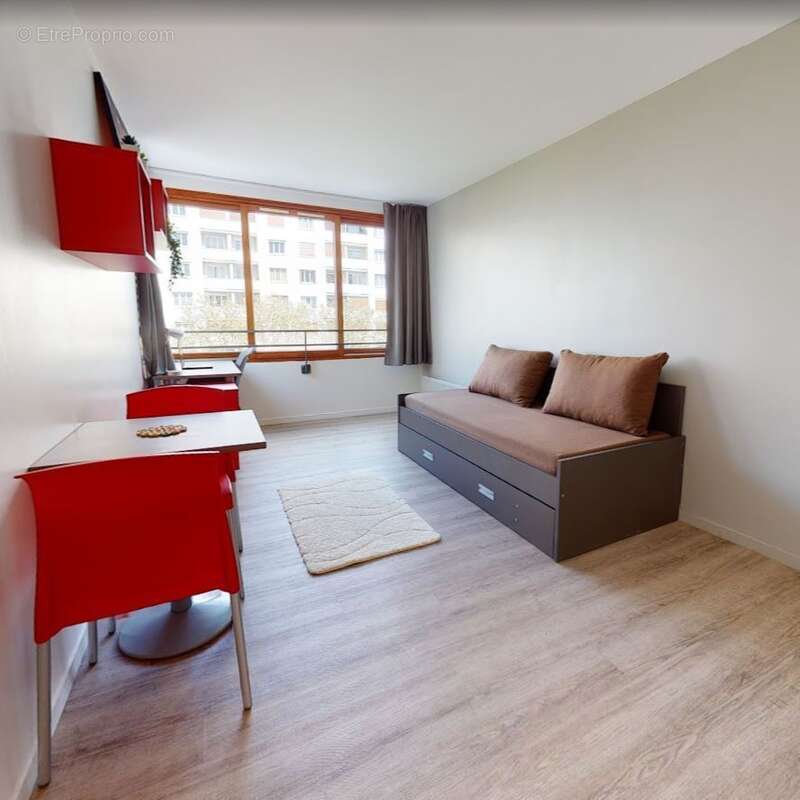 Appartement à PARIS-12E