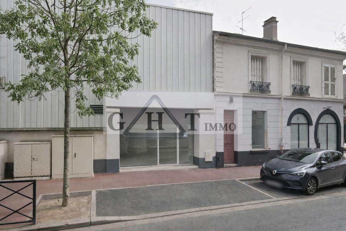 Commerce à SAINT-MAUR-DES-FOSSES