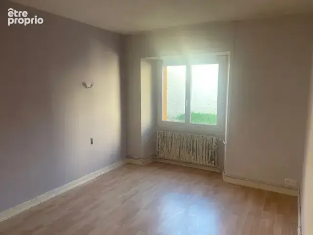 Entre Nogent le Rotrou et le Theil sur Huisne, Maison de village à vendre - photo 4