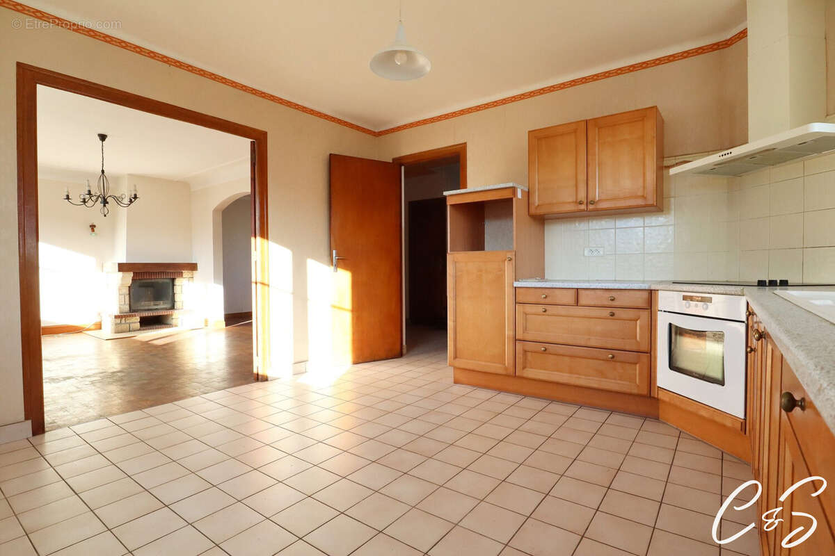 Maison à PLOBANNALEC-LESCONIL