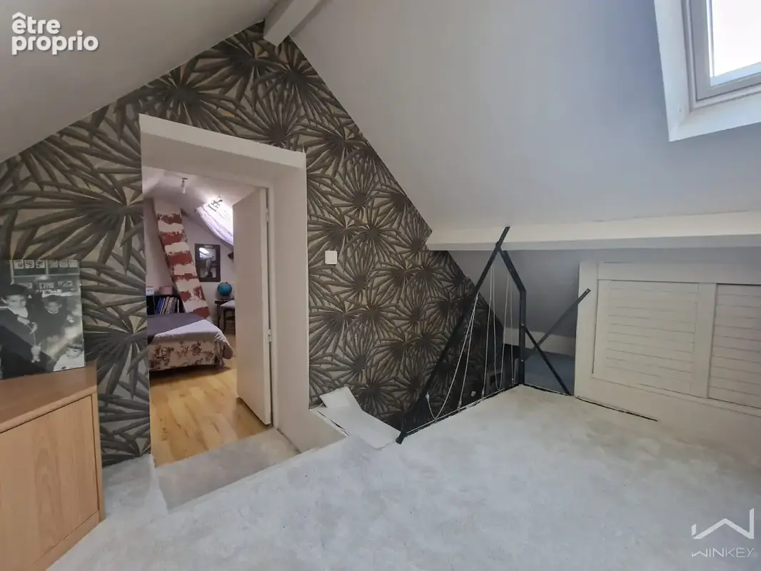 RARE SUR LE SECTEUR - Maison de Ville avec 3 GARAGES FERMÉS INTERIEURS - 111 m2 au sol - 3 chambres - 2 caves - photo 15