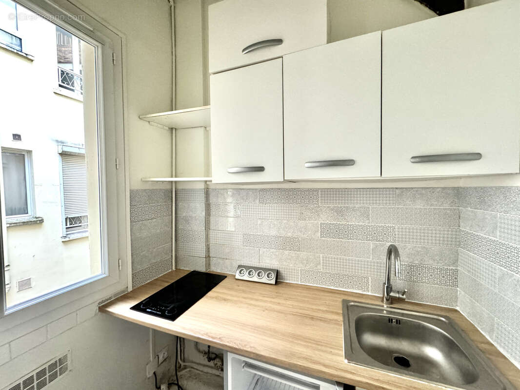 Appartement à PARIS-12E